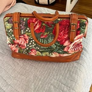 Vintage Furla handbag